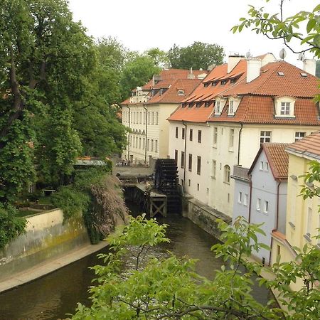 Apartment Dum U Cerneho Beranka Praga Cameră foto