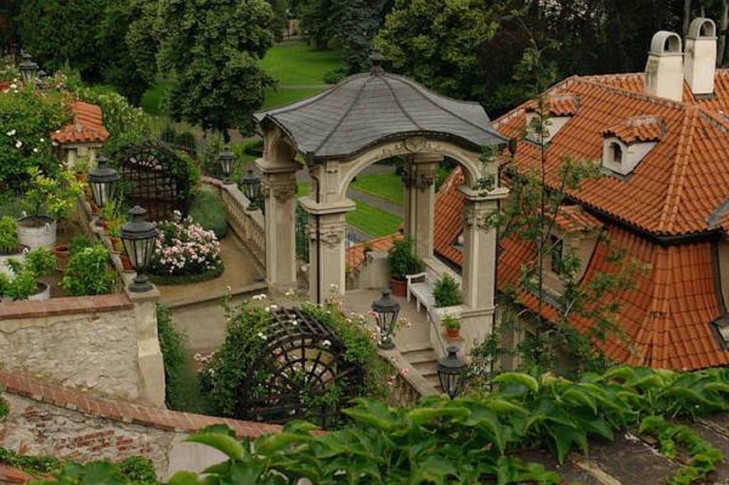 Apartment Dum U Cerneho Beranka Praga Cameră foto